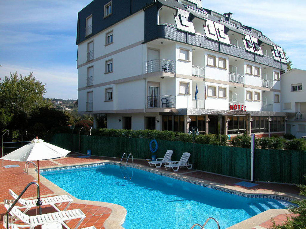 Hotel Pineiro 2 Estrellas Superior Playa de la Lanzada Екстериор снимка